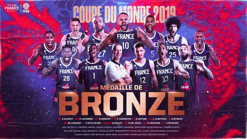 Les Bleus en bronze