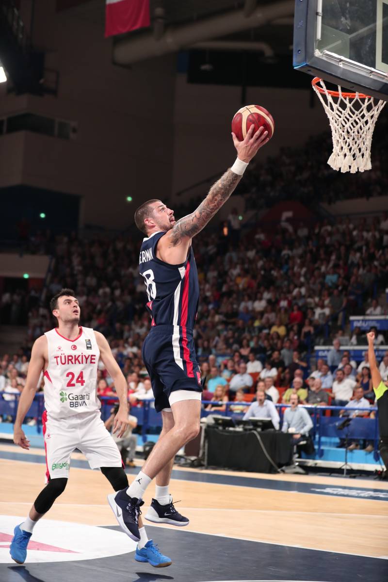 Adrien Moerman a effectué son retour avec les Bleus face à la Turquie - Photo : Julien Bacot