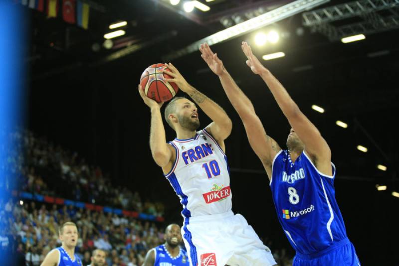 En 2015, Evan Fournier et la France avaient soufferts face à la Finalande - Photo : Presse Sports